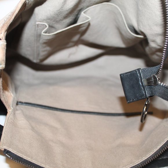 Masha Keja France Convertible Crossbody Bag - Picture 12 of 13